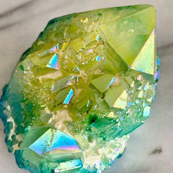 Yellow/Aqua Aura Quartz Crystal - Picture 6 of 10